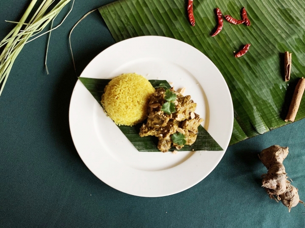 Malaysian Ginger Beef Curry with Pineapple Rice